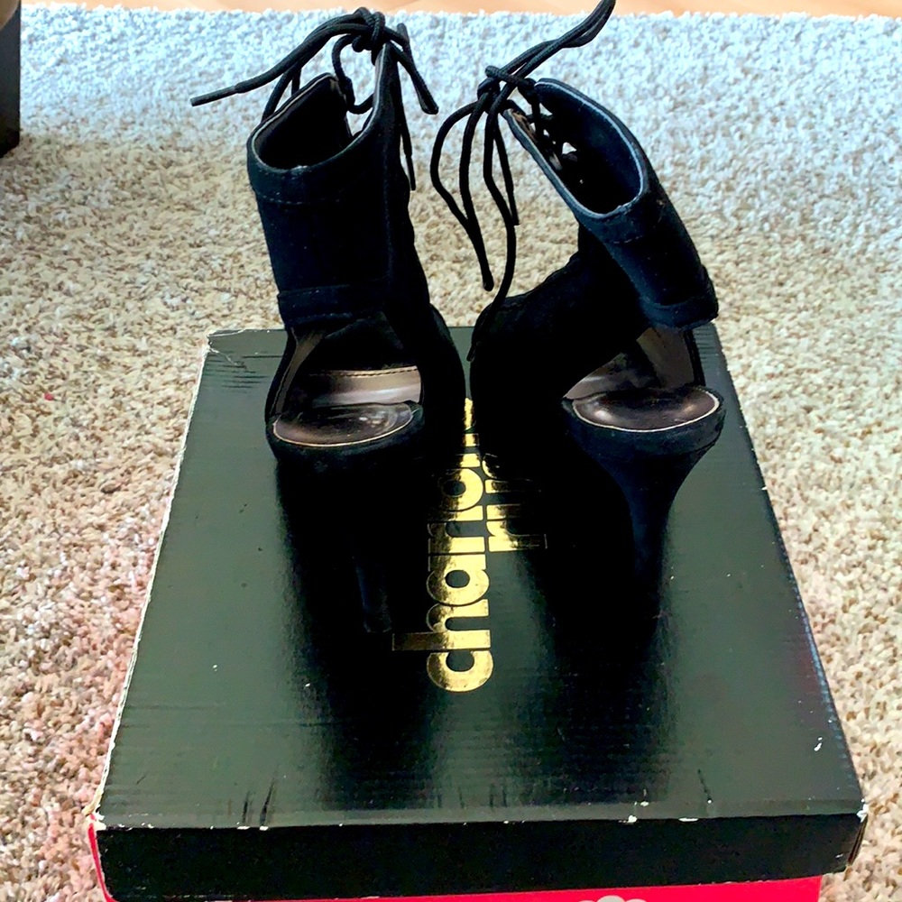 Heels - Picture 5 of 8
